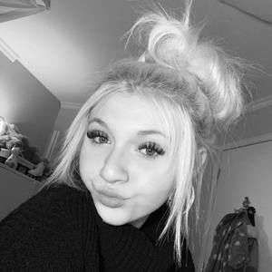 Meet your Posher, Lauri-ann